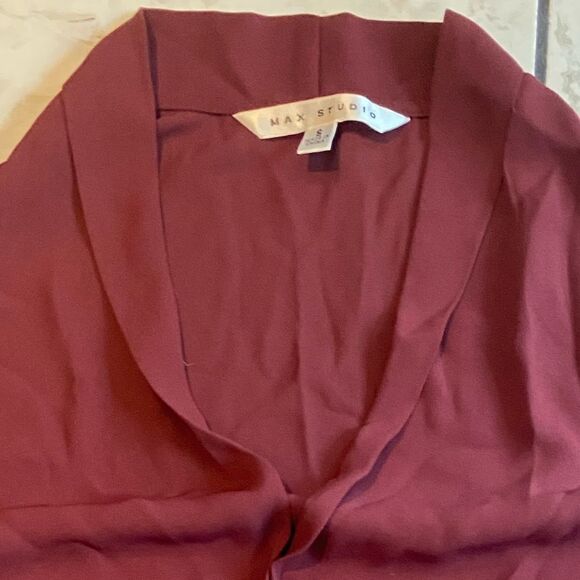 Max Studio Blouse Top Burgundy V-Neck Long Sleeve Wrap High- Low Hem Top - Picture 3 of 5